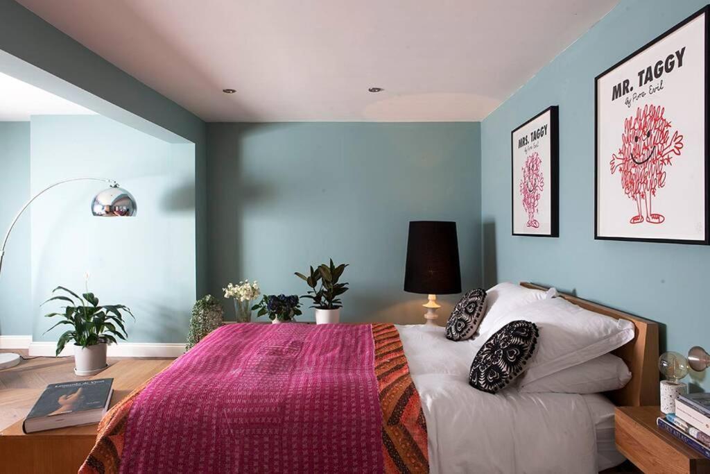 Central Hastings, Stylish-Luxe, Seaside Apartment. Kültér fotó